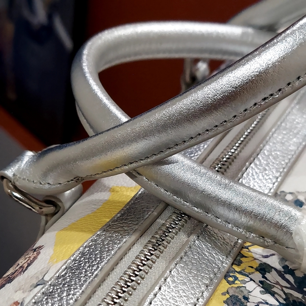 Samba Dottie Purse - image 4